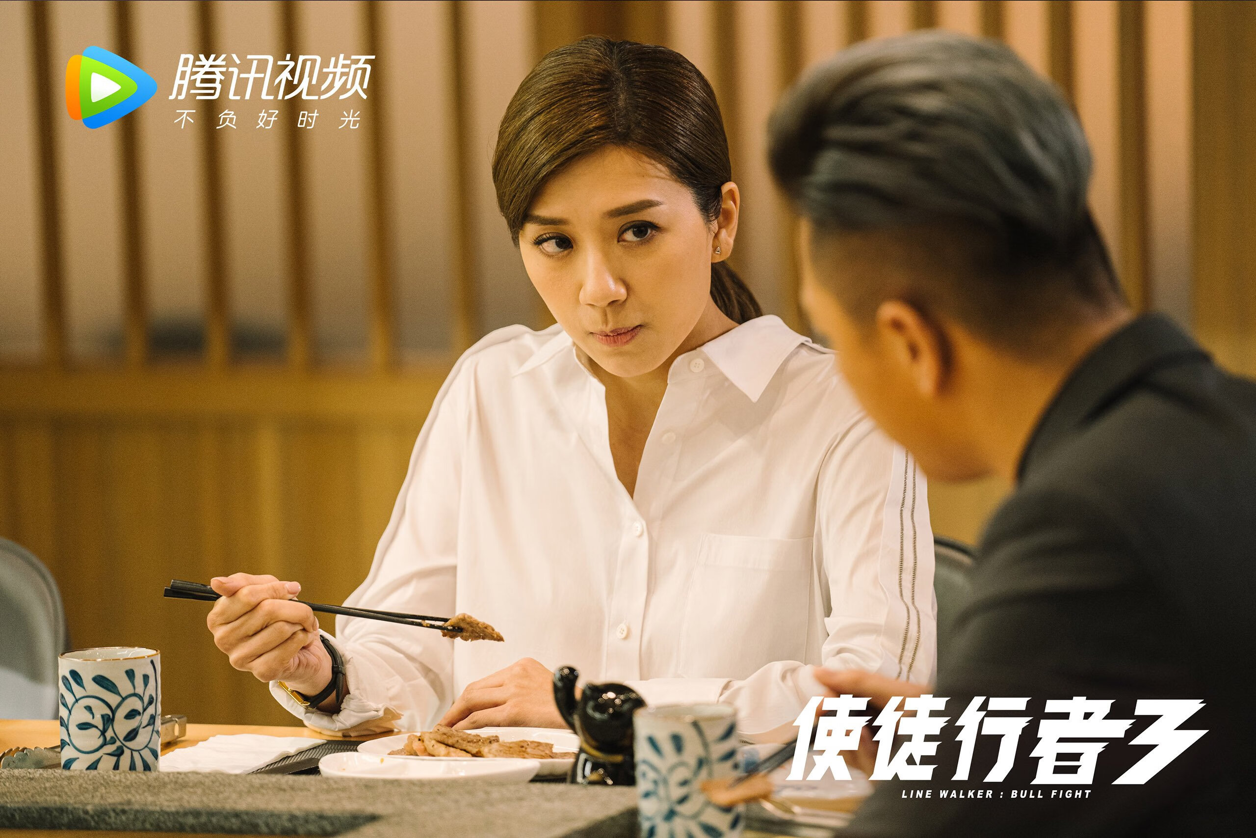 爱游戏平台-篮球赛事中团队配合效率提升方法,在篮球比赛中如何做好团队精神培养