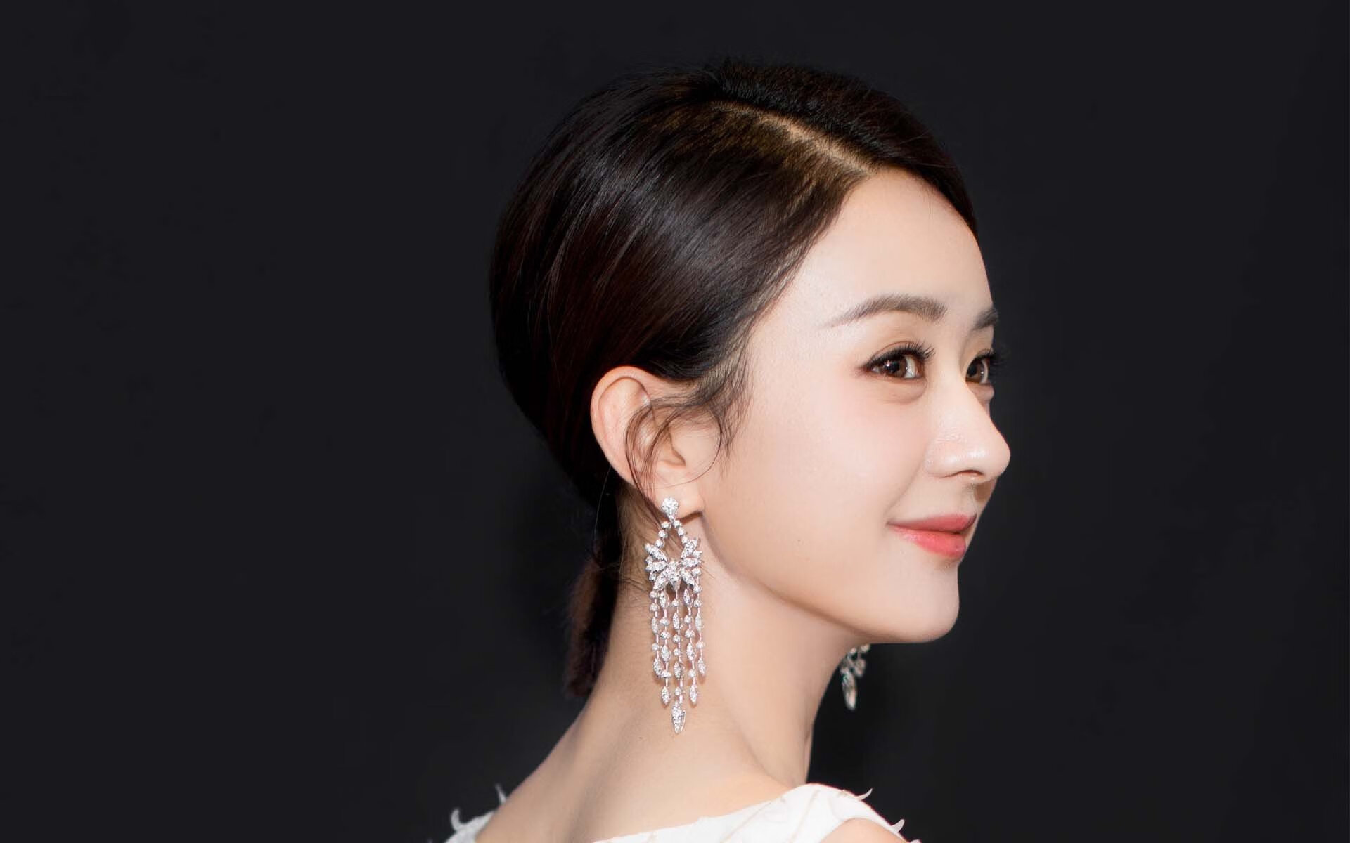 爱游戏正版-CBA全明星赛将启幕 球迷投票热情高涨，cba全明星投票结果